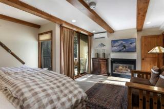 Centrally Located 3 Br In Lionshead Village W- Pool, Walk To Lift! - Vail - 1