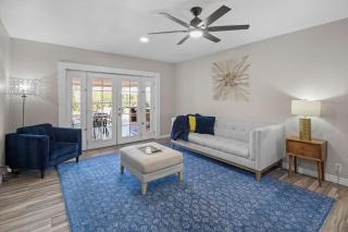 Royal Modern -Stylish Home with Casita and Grille - Phoenix - 7