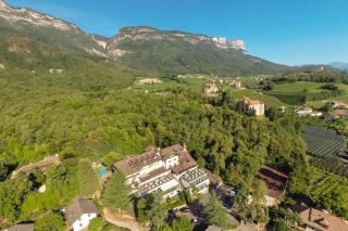 Hotel Lambrechtshof - Eppan an der Weinstraße - 5