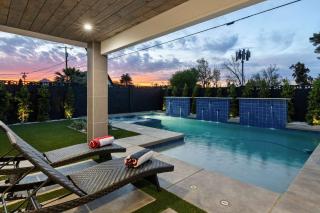 Bella Rosa- Close to Old Town with Pool & Hot Tub - Scottsdale - 0