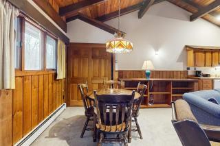 Unit 2 - Retro Ski Chalet - Killington - 3