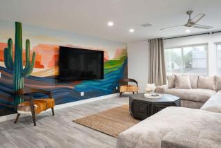 The Claremont - Chic Luxe Putting Green & Pool - Phoenix - 1