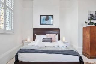 Urban Vibes at Grappa Court North Hobart - New Town - 1
