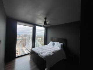 Exquisite Condo in Midtown - Atlanta - 6