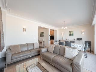 Cozy Knokke Beach Escape - 4