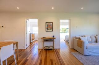 Tranquility Cottage, Oneroa - - 6
