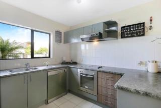Private Room in West Auckland - Auckland - 7