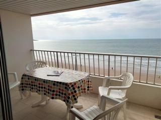 Appartement T3 avec Terrasse Centre Plage - FR-1-331-33 - Les Sables-dʼOlonne - 0