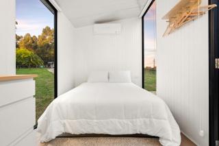 Glorious Escape by Tiny Away - 5