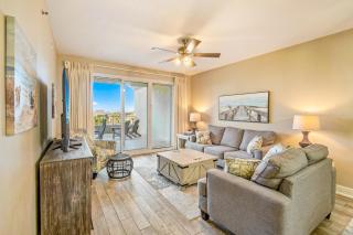 Ariel Dunes II 303 - 9