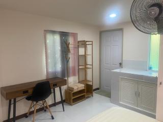 Aiem-Wilai Guesthouse - Suratthani - 9