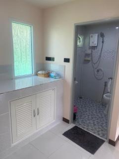 Aiem-Wilai Guesthouse - Suratthani - 6