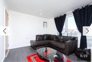 Modernized 1-Bedroom Flat in Croydon - Croydon - 7