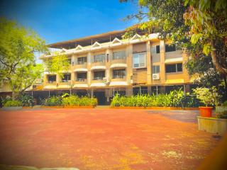Aron Hotels & Resorts - Lonavla - 2
