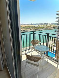 6 adults, Stunning 2 bedroom, 4beds in Yas Island ! - Abu Dhabi - 2