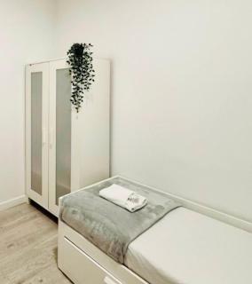 MBZ - Relax Room in Unique Flat - Abu Dhabi - 0