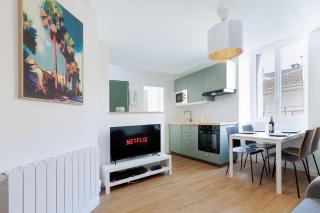 Cosy Nest - parking - Netflix - Valence - 8