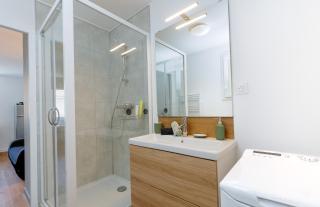 Cosy Nest - parking - Netflix - Valence - 4