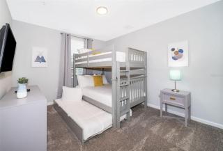 Disney Magic ChampionsGate Resort House 15 min from Disney World with Club Houses, 7 Pools and Water Park, Golf and More! - Kissimmee - 2