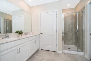 Disney Magic ChampionsGate Resort House 15 min from Disney World with Club Houses, 7 Pools and Water Park, Golf and More! - 1