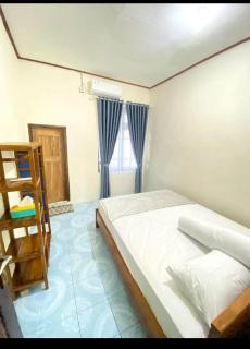 Cendana Guesthouse-Labuan Bajo - - 1
