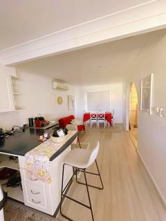 All in One Home Work, Relax & Weekend Escape - Bomaderry - 2