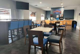Baymont by Wyndham Indianapolis Northeast - Indianápolis - 2