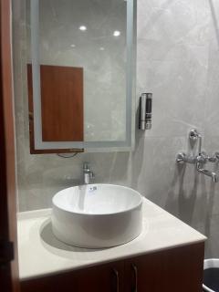 Hotel In Naimisharanya - Naimishāranya - 9