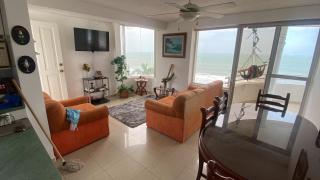 Habitación con baño privado vista al mar - 8