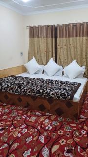 AMANA HOMESTAy - Srinagar - 3