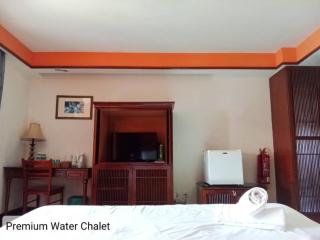 Alpine Premium Water Chalet 2 - Port Dickson - 7