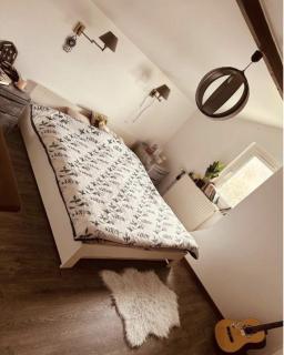 Peaceful Garden Room Near City & Sites - 0