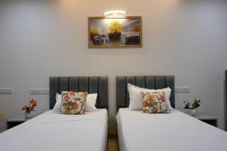 Solitaire Suites by Black Tie - Jaipur - 4