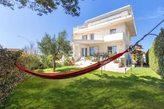 Luxury Seafront Villa with Rooftop Pool & Stunning Sea Views - Fertilia - 5