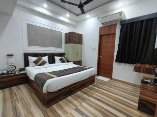 Celestial Inn - Prayagraj - 5