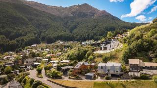 Majestic Waters - Queenstown - 8
