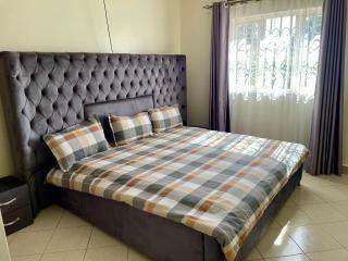 Charming 3-Bedroom Home - Kampala - 1