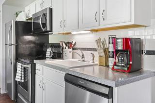 Fall Creek 58-8, Pet Friendly, Great Location - 3