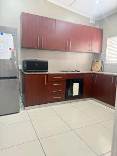 Bentley House - Durban - 7