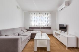 Apartmani Pocrnić - Pakoštane - 0