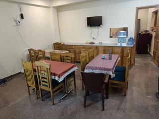 Dew Drop Home Stay - Kanatal - 5