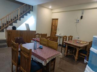 Dew Drop Home Stay - Kanatal - 1