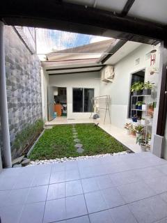 Entire Home in West Lombok near Senggigi - 5