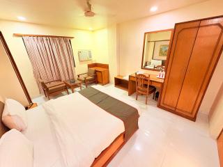 Hotel Vice President - Ahmedabad - 0