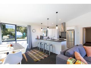 Glass Horizon - Rutherglen Holiday Home - 3