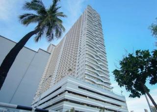 Stunning Suite with Balcony - Manila - 9