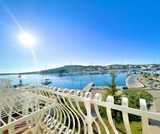 Seafront captain apartment - Jezera - 9