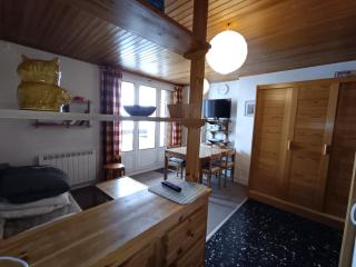 Grand studio Montgenèvre - 4 pers - Sud - Parking - FR-1-445-182 - Monginevro - 4