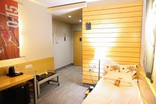 Hotel Restauracja Tenis Kortowo - Poznań - 9