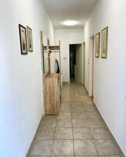 Apartments Derado - Supetar - 1